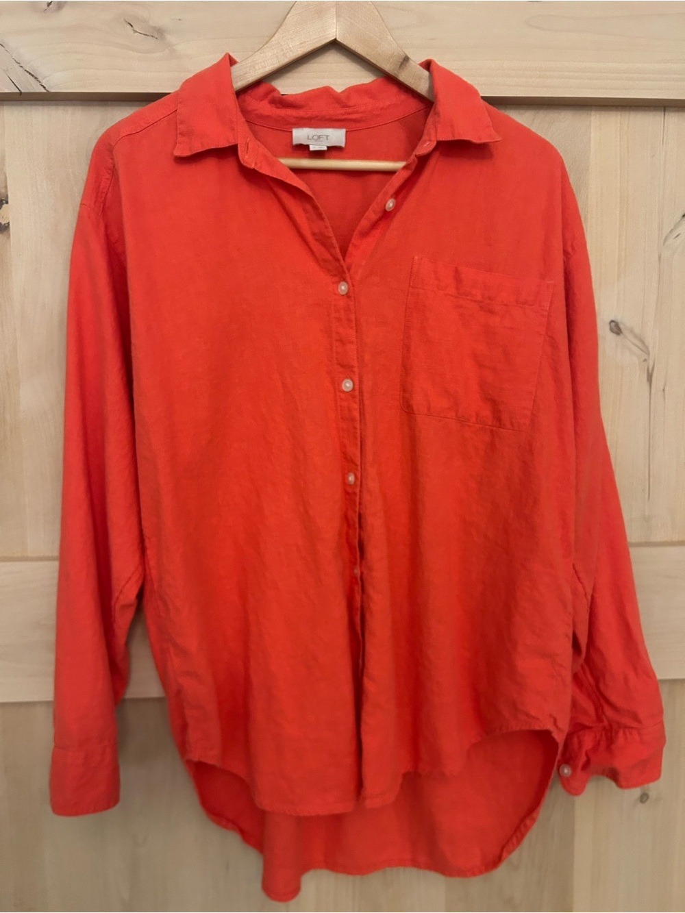 LOFT Orange Linen Blend Long-Sleeve Button-Down Shirt, size medium